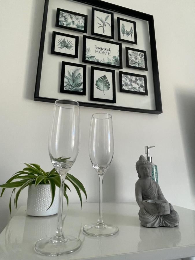 Le Bourget - Suite Romantique Narbonne Exterior photo
